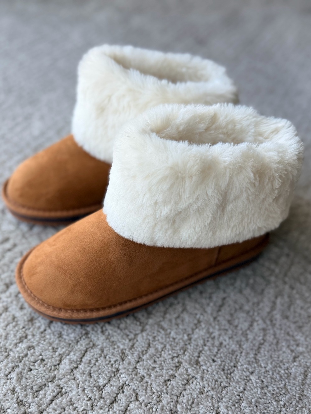 Sugar Kids Tan & Cream faux fur ankle light up boots Size 3